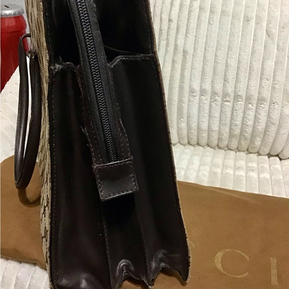 Gucci Bags - Picture 9 of 16